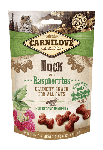 Carnilove Crunchy Cat Treats Duck with Raspberries 50g