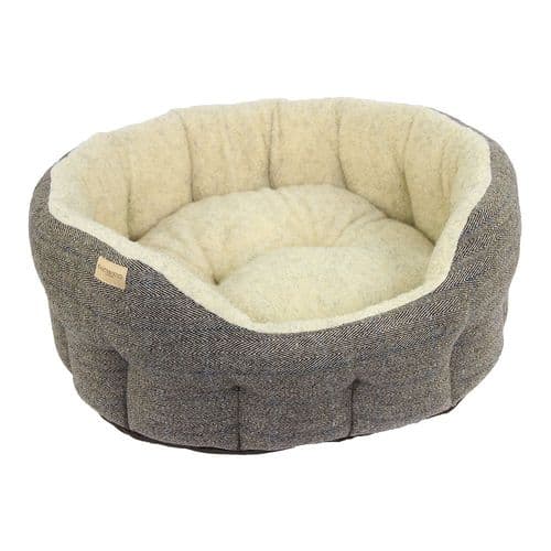 Earthbound Traditional Tweed Bed Beige